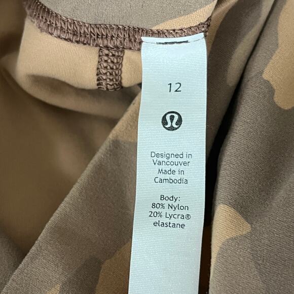 Lululemon Align High-Rise Leggings Pockets 25" Heritage 365 Camo Beige Multi - Picture 5 of 6